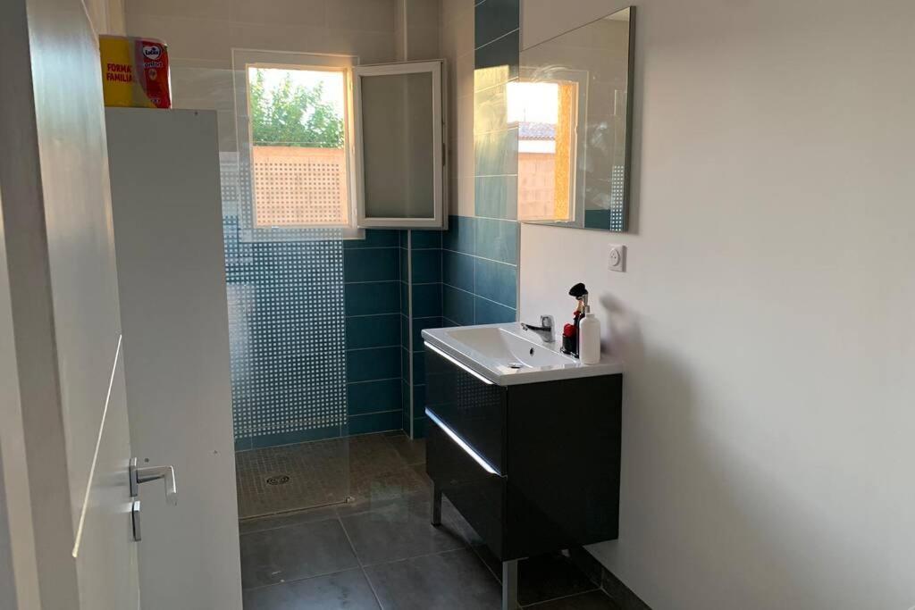 Maison De L'Occitanie Villa Bessan Luaran gambar